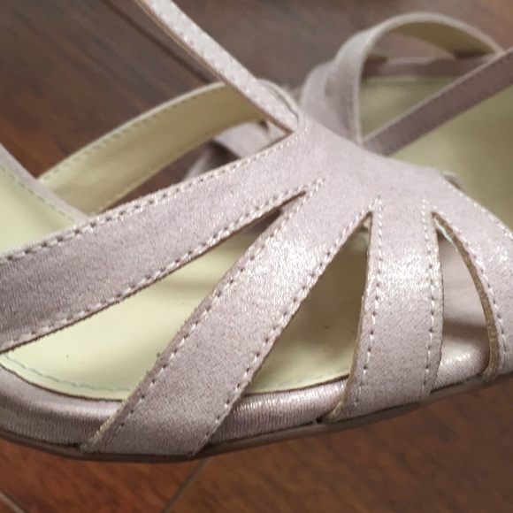 Blue by Betsey Johnson t-strap heels - Picture 5 of 6